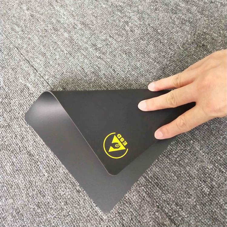 esd rubber mouse pad1 esd rubber mouse pad1